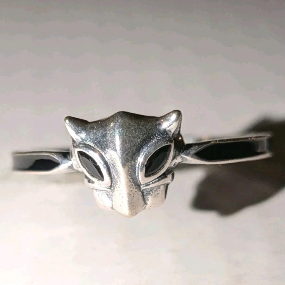 Women's Shiny Dainty Black Panther Wakanda Forever 925 Sterling Silver Ring Sz 7